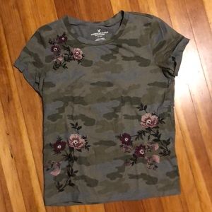 American eagle embroidered shirt size small